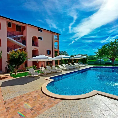 Novigrad 6951g * Novigrad Istria