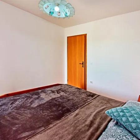 Novigrad 6951g *